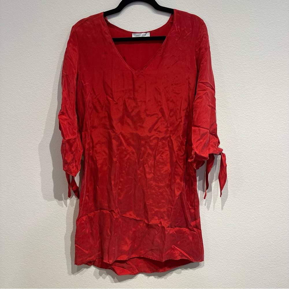 Lola & Sophie Red V Neck‎ Three Quarter Sleeve With Ties Size Small
